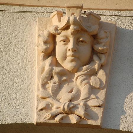 索普隆芬耶斯维诺利姆旅馆住宿加早餐旅馆 外观 照片